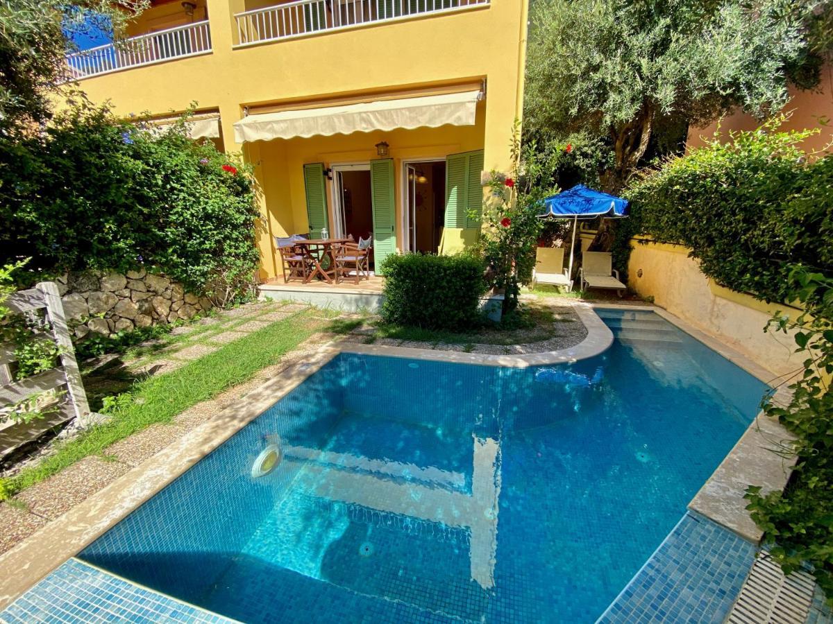 La Riviera Barbati Seaside Apartments & Villas Exterior foto